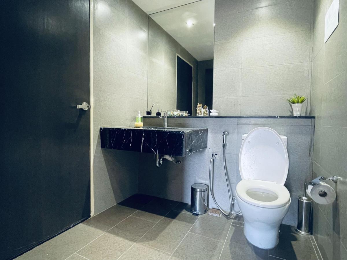 B.Suites 21 Kota Kinabalu Ngoại thất bức ảnh