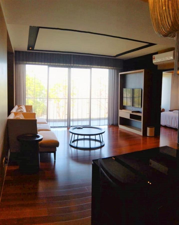 B.Suites 21 Kota Kinabalu Ngoại thất bức ảnh