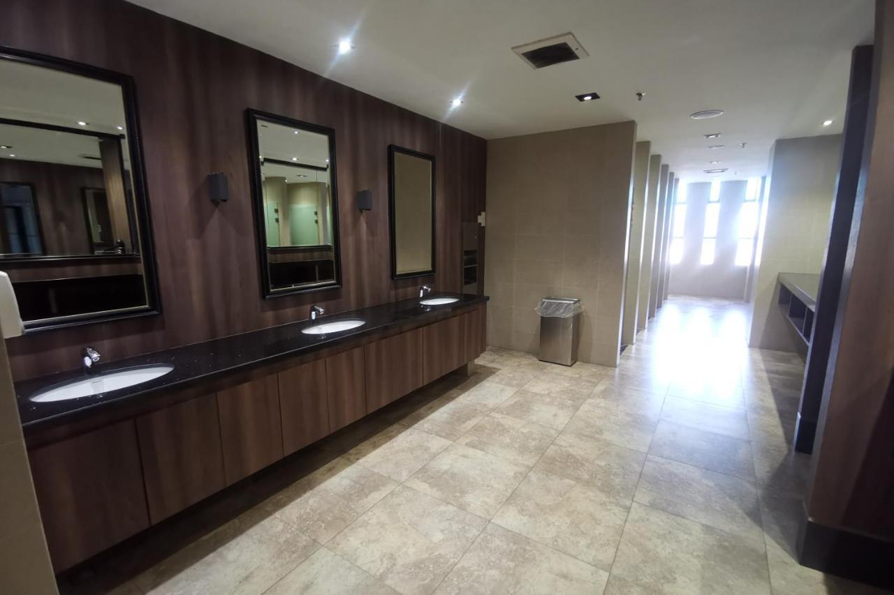 B.Suites 21 Kota Kinabalu Ngoại thất bức ảnh